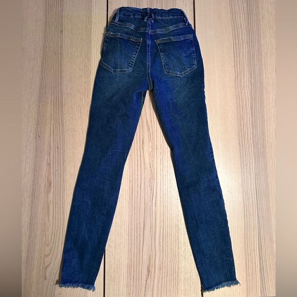 Good American Good Legs Raw Hem in indigo- Size 00/24 - Picture 3 of 5